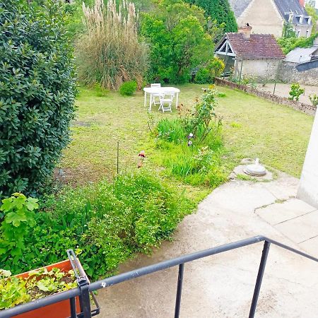 Petite Maison Etape Loire A Velo Ou Compostelle Mosnes Dış mekan fotoğraf