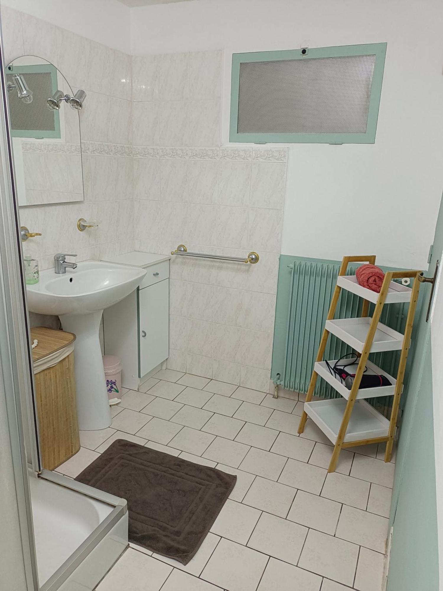 Petite Maison Etape Loire A Velo Ou Compostelle Mosnes Dış mekan fotoğraf
